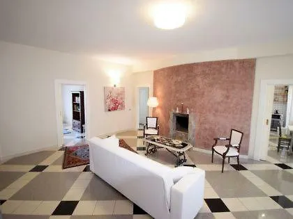 Gess Etna Home